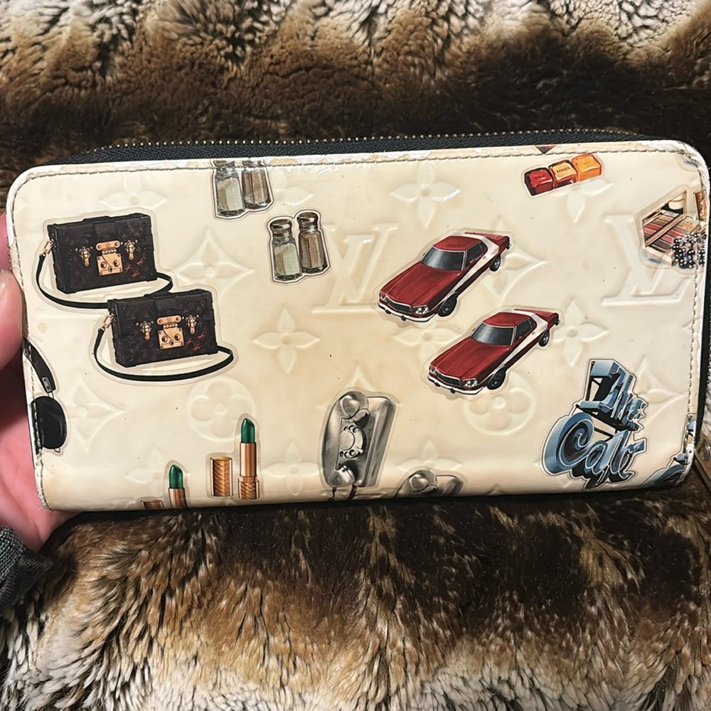 Louis Vuitton Monogram Vernis Nicolas Ghesquiere Long Wallet Patent M50370